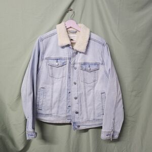 Universal Thread Light Blue Denim Jacket with Cream Collar